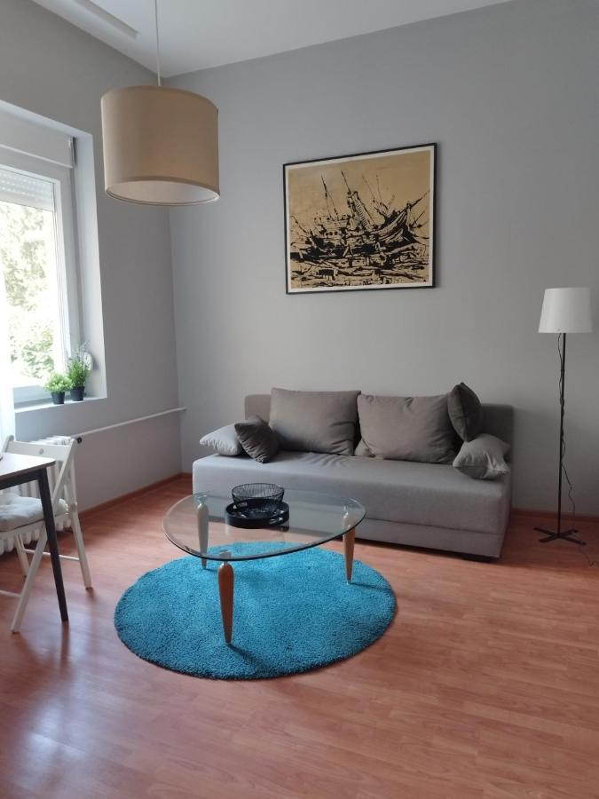 Eva Apartment Нови-Сад Экстерьер фото